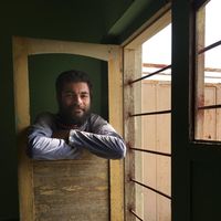 روزبه نامدار的照片