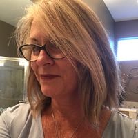 joan hargrave的照片