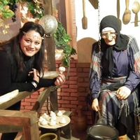 AyGul Mehman的照片