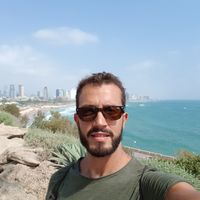 Gianluca  Cianfarini的照片