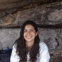 Ariane Lazarini's Photo