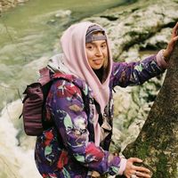 Kristina Khotianova的照片