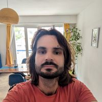 Olivier Parthiot的照片