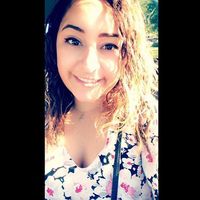 Abril Quintana的照片