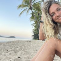 Justine Denis's Photo