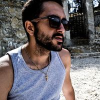 Hayk Keshishian的照片