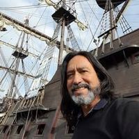 Moises Alvarez's Photo