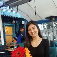 Hilay Süslü的照片