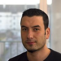 Ahmet Karataş的照片