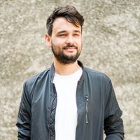 Bernhard Hauser的照片