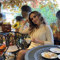 Cansu Özhan's Photo