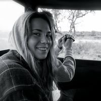 Sarah Louise  Qvale的照片