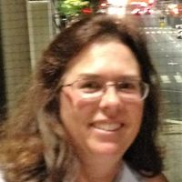 Anne Stevens的照片