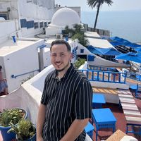 Abdurezzaq Bekbenghazi的照片