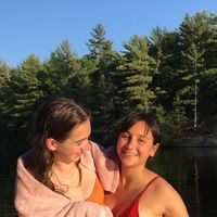 Maia Lazarus的照片