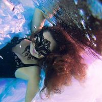 Karina Gnova的照片