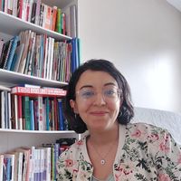 Assia Hamdi的照片