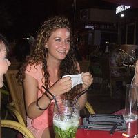 Aldana Schmitt的照片