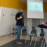 Ali Engin Dorum的照片