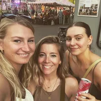 Maud Renkens的照片