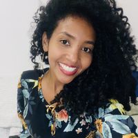 Yarlein  Julio的照片