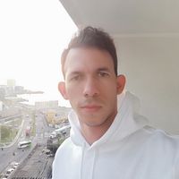 Leandro León的照片