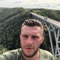 Denis Korolev的照片