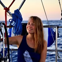 Emma Jacquet Pierroulet的照片