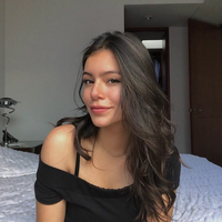 Fotos de Zeynep Ozturk