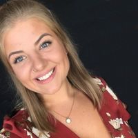 Kristin Aldridge的照片