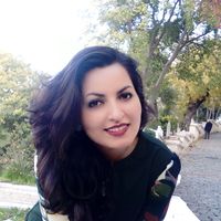 Nazi Shirazi's Photo