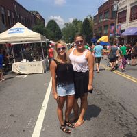 Camille Sluder的照片