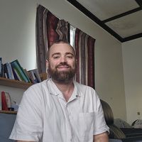 Michael McNeish的照片