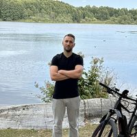 Олег Плюта's Photo