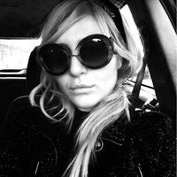 Helena Pavlova的照片