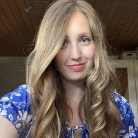 Lucie Binderová的照片