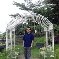 Dinar Maghiszha的照片