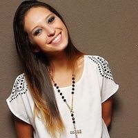 Thayse Furtado's Photo