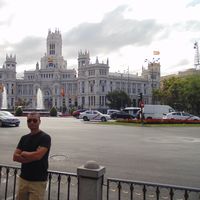 Hakkı Harsit的照片