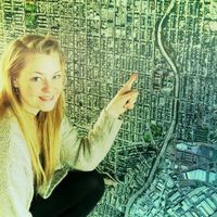 Emily Thompson的照片