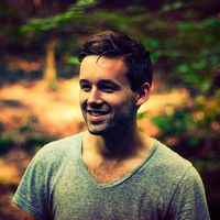 Douglas Smith's Photo