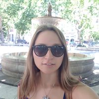 Linda López's Photo