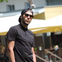 Samuel Rezaie's Photo