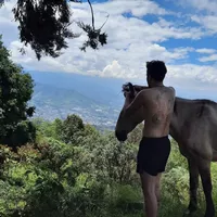 Toño Palacio的照片