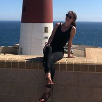 ava kudrich的照片