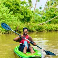 Sourush Subhanandan's Photo