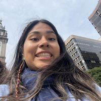 Yali Aragón's Photo