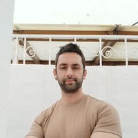 Aaron Cabrera的照片