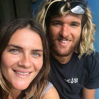 Hannah  Cowley的照片