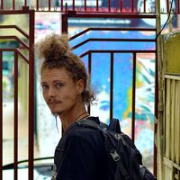 Laszlo Cica的照片